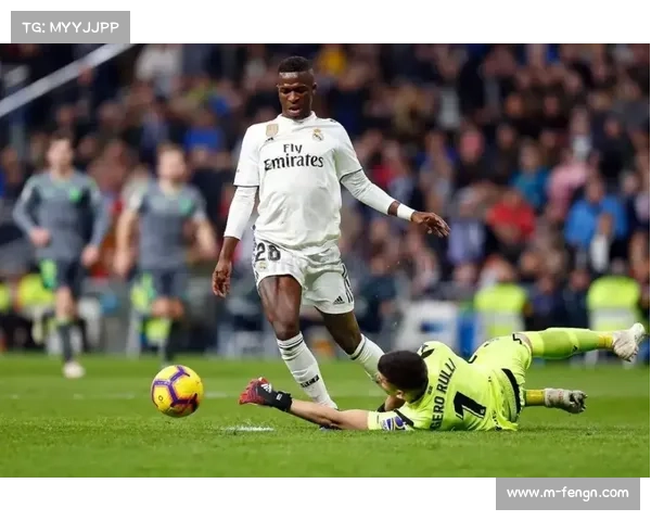 欧洲足坛新星：多库、姆巴佩、维尼修斯技术分析